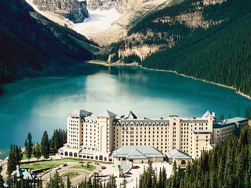 레이크루이스곤돌라전경